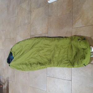 Marmot Voyager 55 Sleeping Bag Camping Hiking VGUC Green Blue Mummy